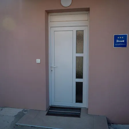 Paradise Apartmán *